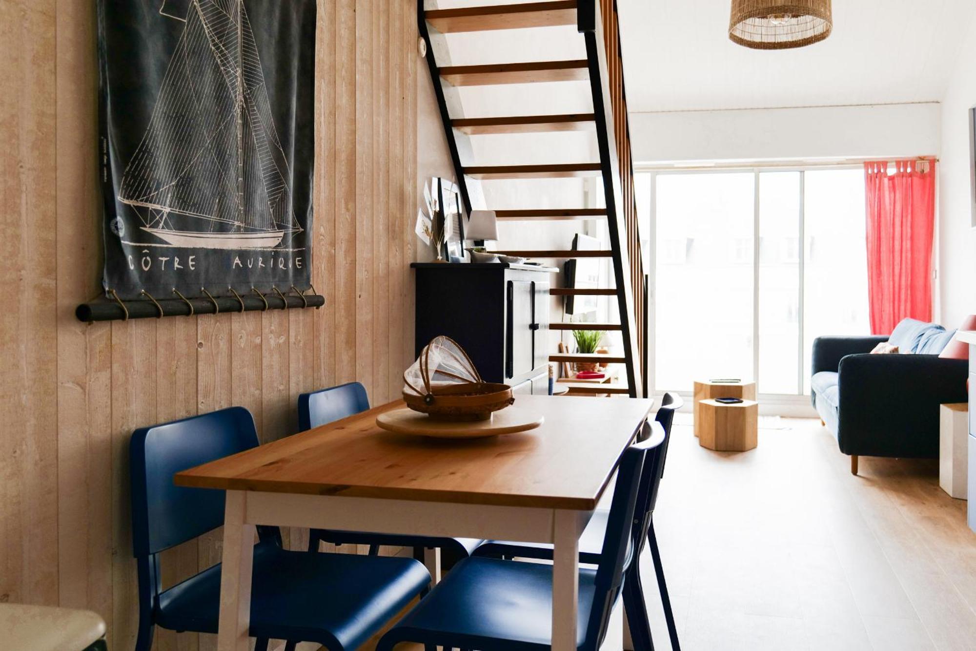 Appartement Renove Avec Gout Et Idealement Situe A Deux Pas Du Remblai Ле-Сабль-д’Олон Экстерьер фото